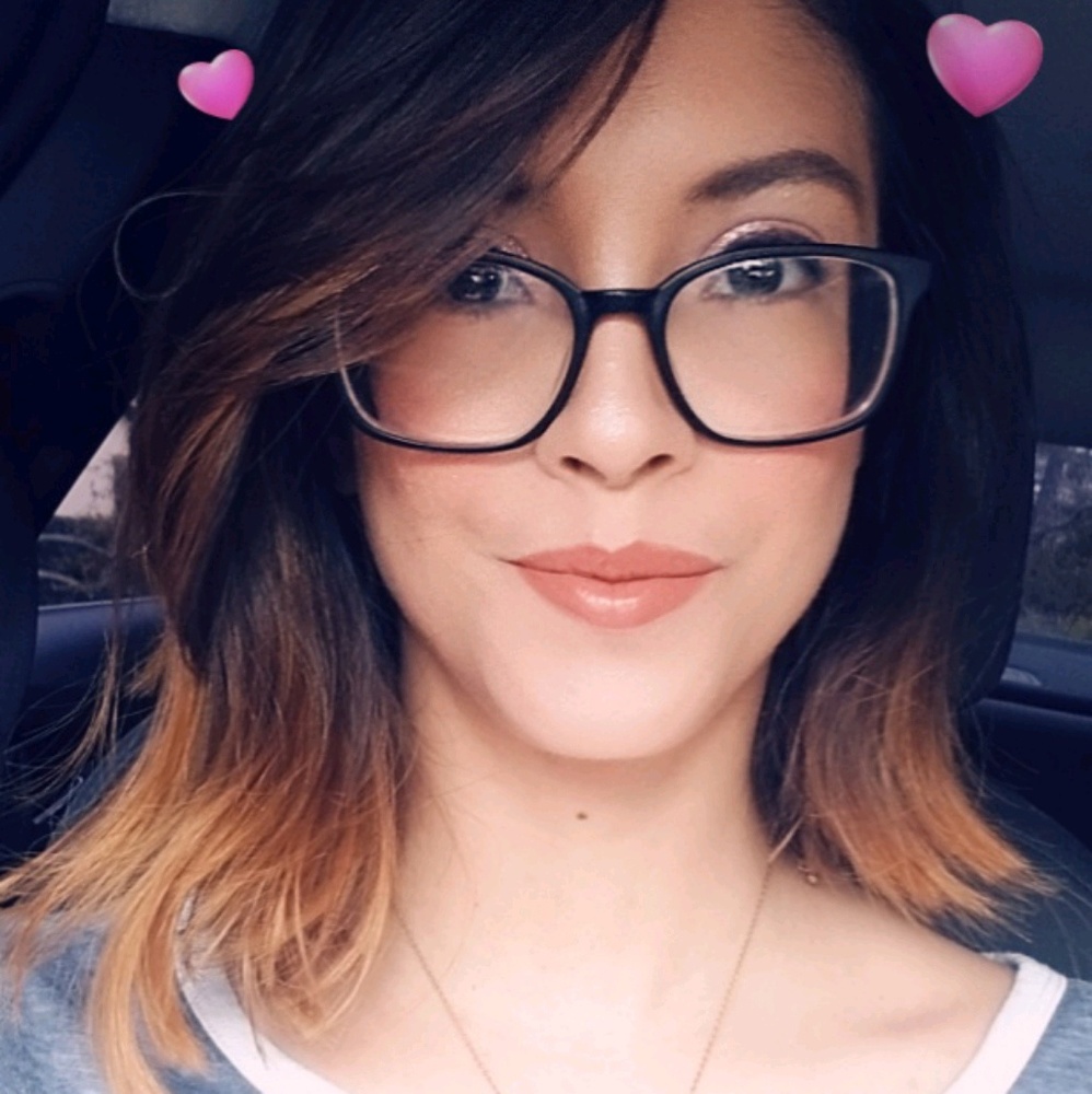 Meet your Posher, Cristina